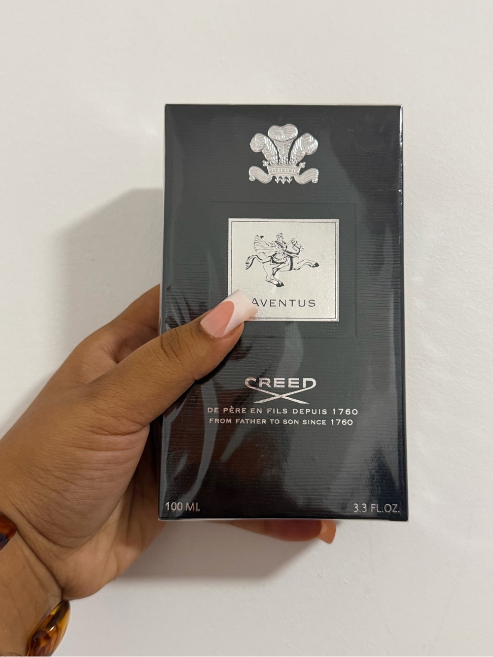 Creed Aventus Black and Silver Fragrance Box (100ml)